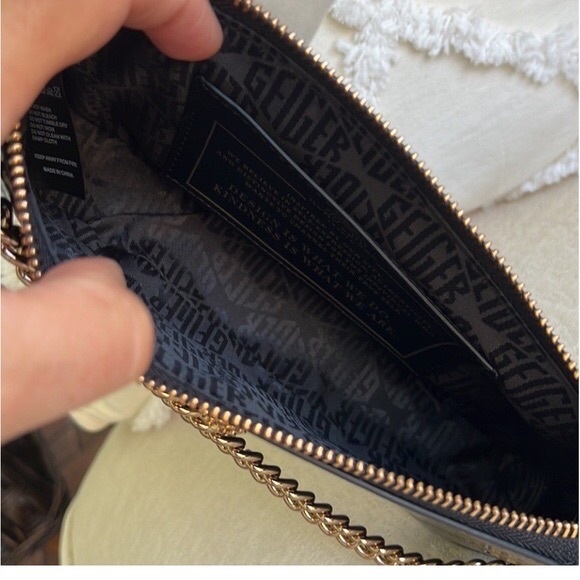 KURT GEIGER LONDON NWT Patent leather Shoreditch Shoulder Pochette Bag - Picture 8 of 16